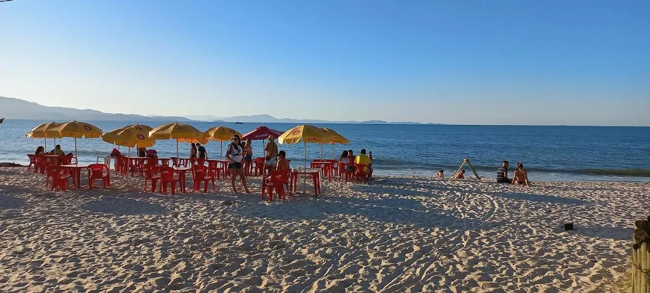 Apto 20 Metros Do Mar. Florianópolis